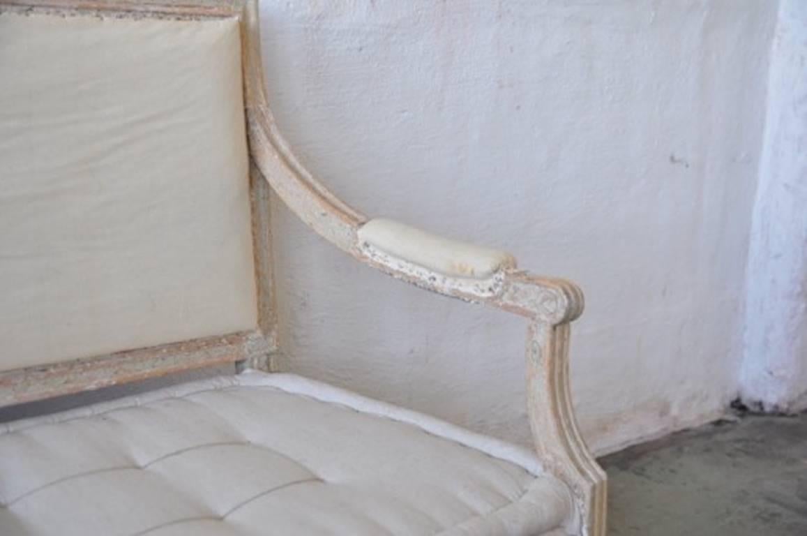 18th Century Swedish Period Gustavian Sofa in Original Paint In Excellent Condition For Sale In Warminster, Wiltshire