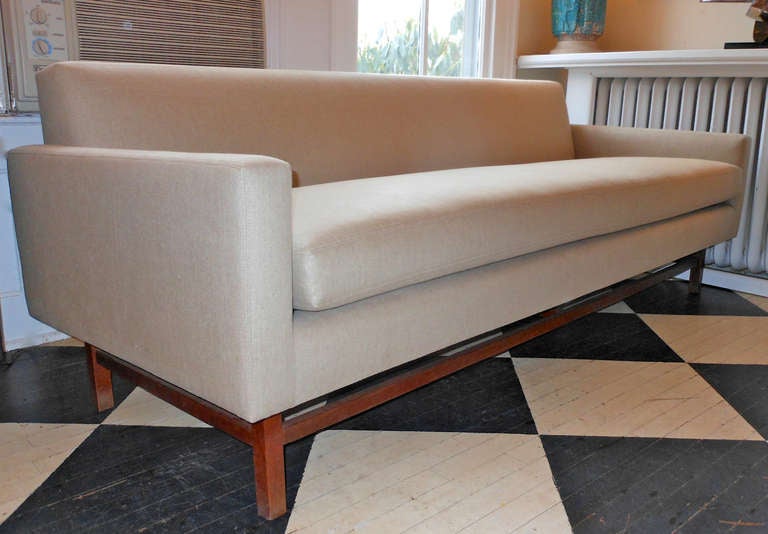 Dunbar sofa completely reupholstered in Belgian linen. We are also making a reissue of this sofa for the above price plus surcharge $500 for customers own fabric (over muslin).