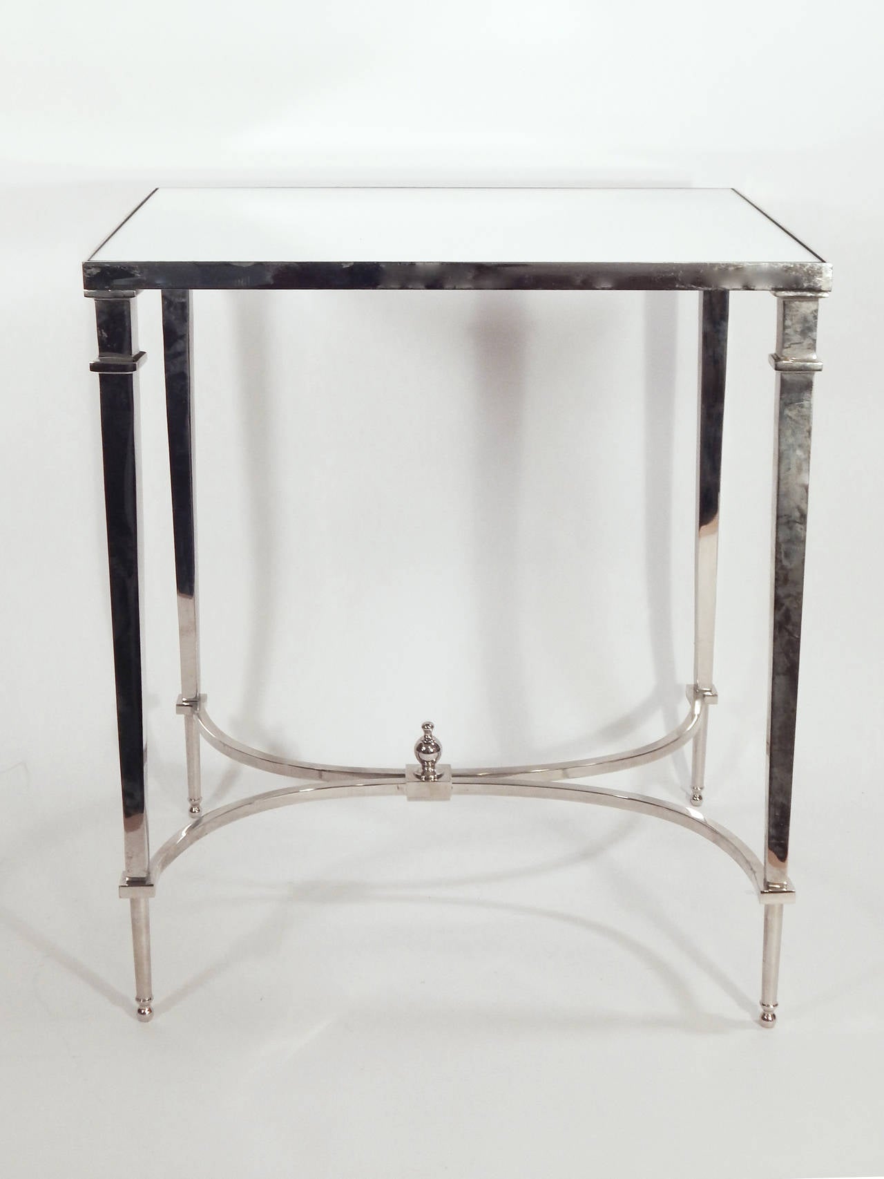 Pair of Mirrored End Tables In Good Condition In Bridgehampton, NY
