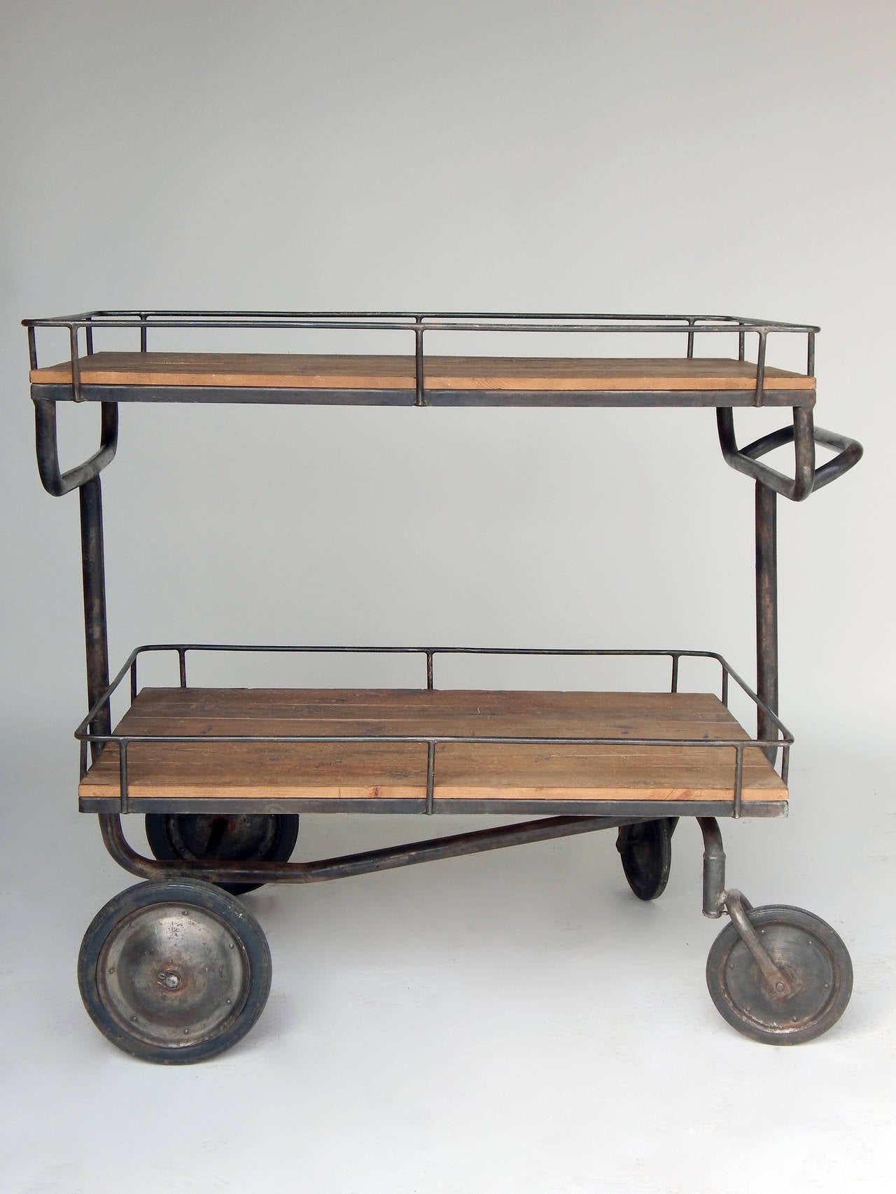 Industrial Cart In Good Condition In Bridgehampton, NY