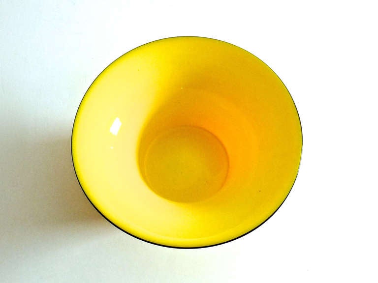 Yellow Czechoslovakian Glass Bowl For Sale 1