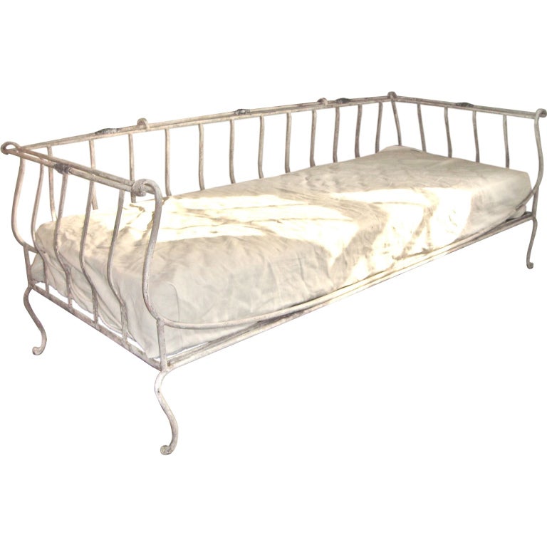 French Iron Day Bed