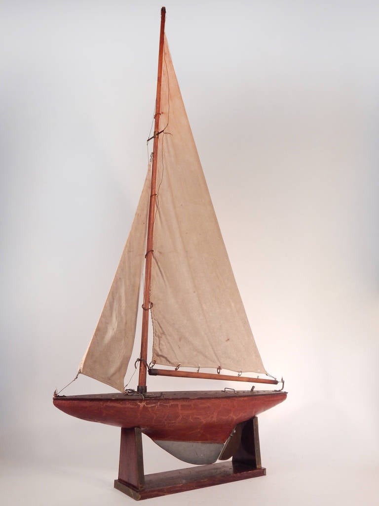 American Elegant Tall Model Sailboat