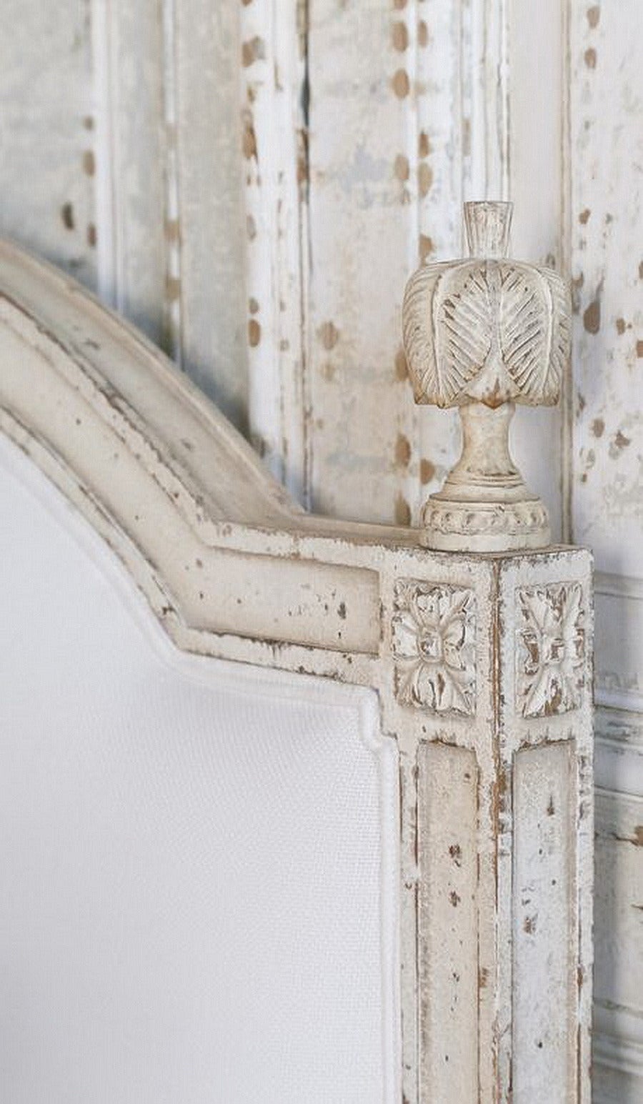 Contemporary Four Poster Gustavian Style Bed For Sale