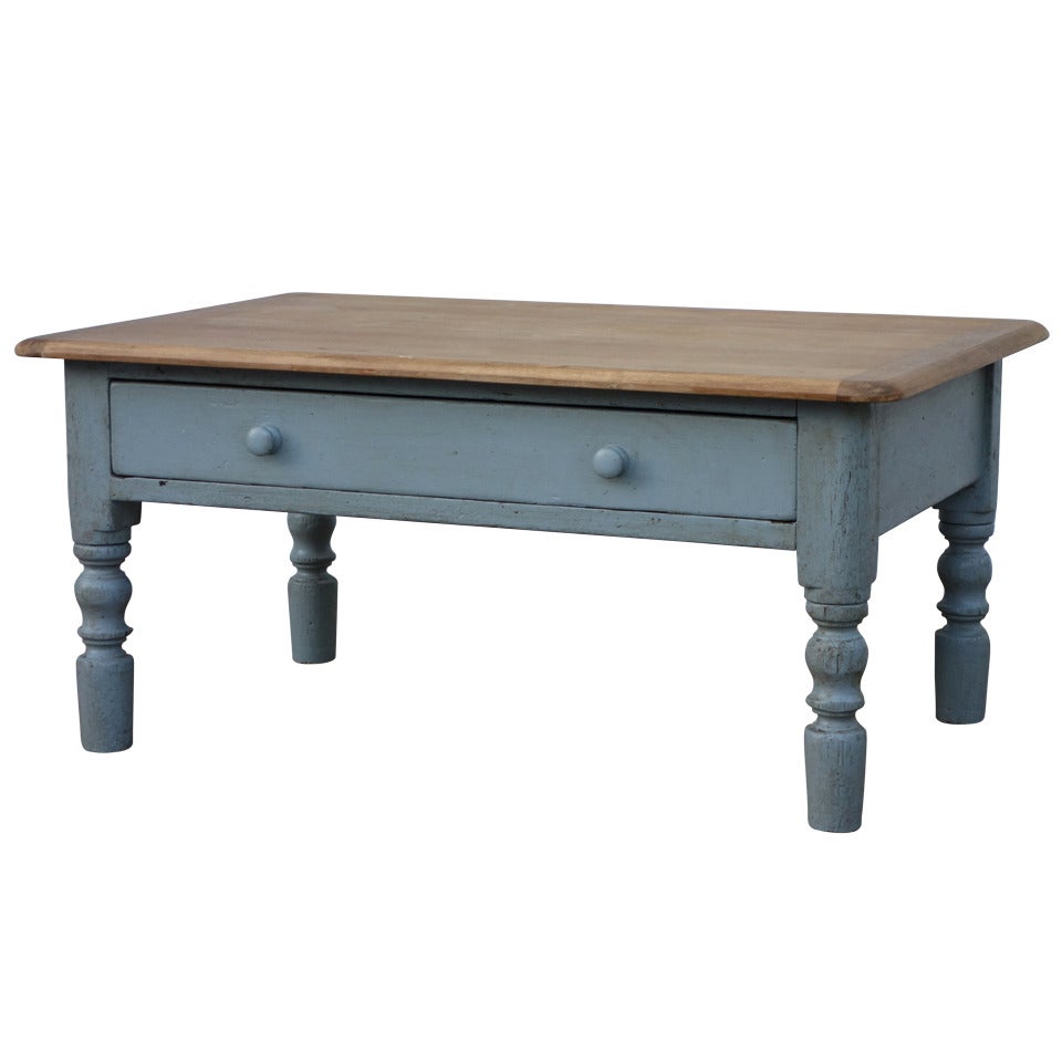 English Pine Coffee Table For Sale