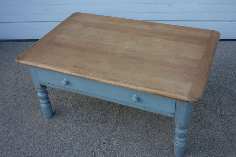 English Pine Coffee Table For Sale 1