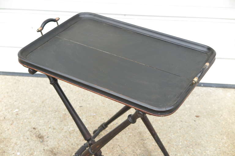 English Butler Tray In Good Condition For Sale In Bridgehampton, NY