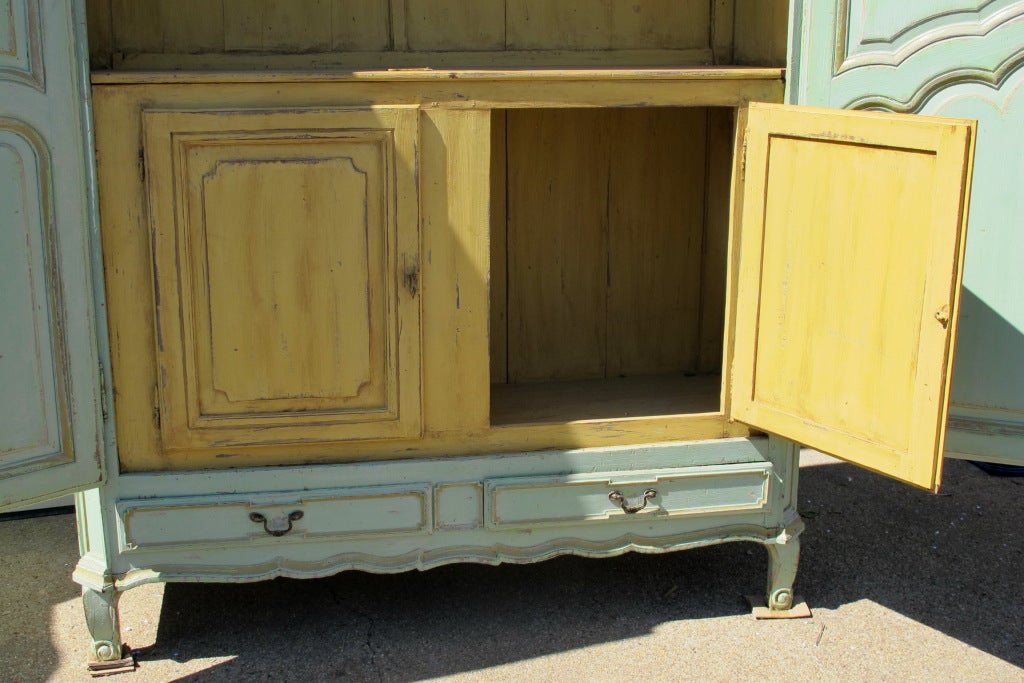 French 19th C Armoire In Good Condition For Sale In Bridgehampton, NY
