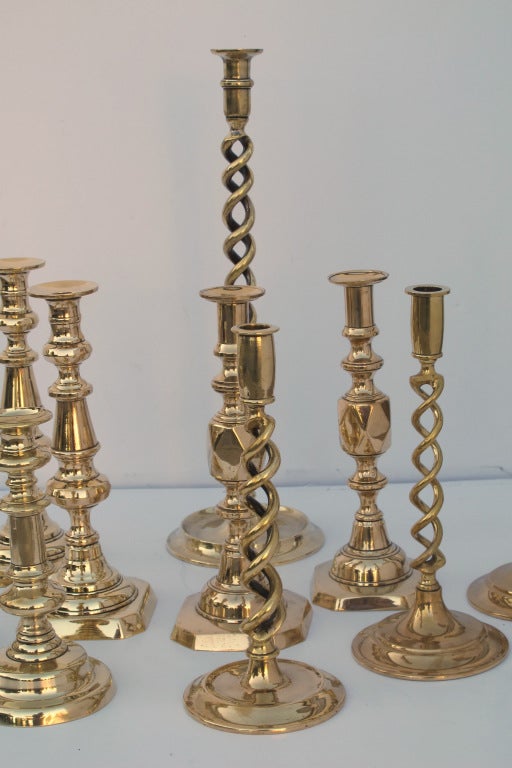 English Brass Candlesticks In Good Condition For Sale In Bridgehampton, NY