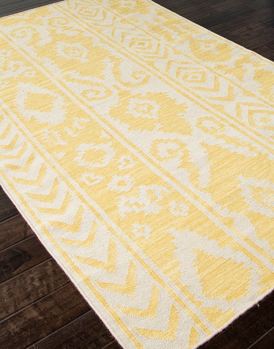 Hand made flat-woven wool dhurrie or rug. Shown at 9'x12'. Can be ordered in varying sizes from 2'x3' up to 9'x12'. Please contact us for pricing and availablility.