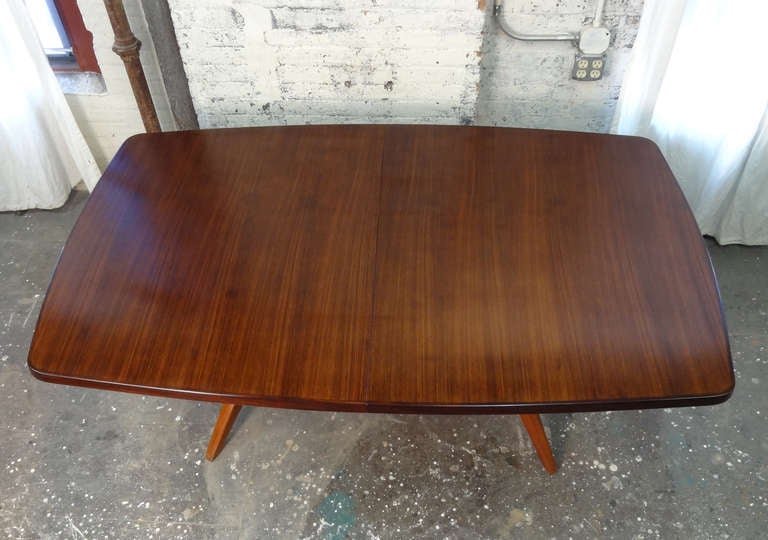 Mid-20th Century Extending Gordon Russell Dining Table
