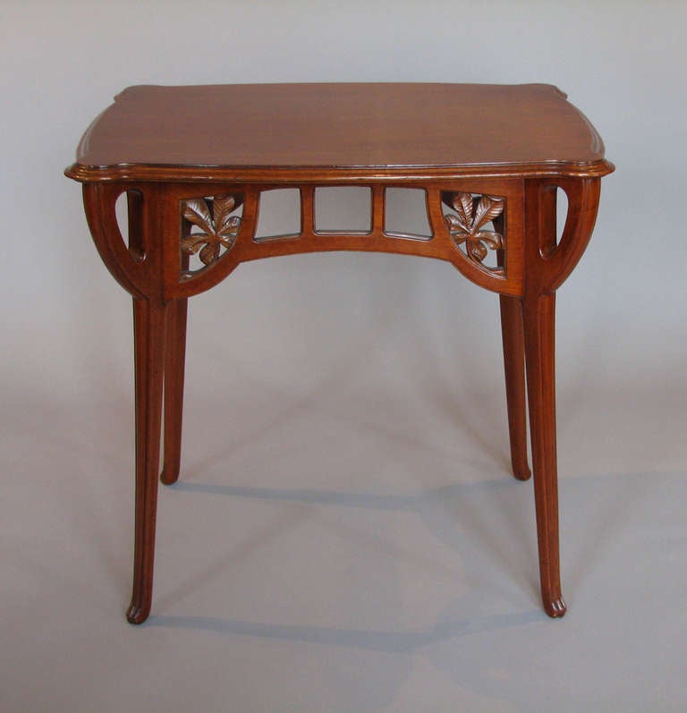 Art Nouveau Table Attributed to Abel Landry In Excellent Condition For Sale In Long Island City, NY