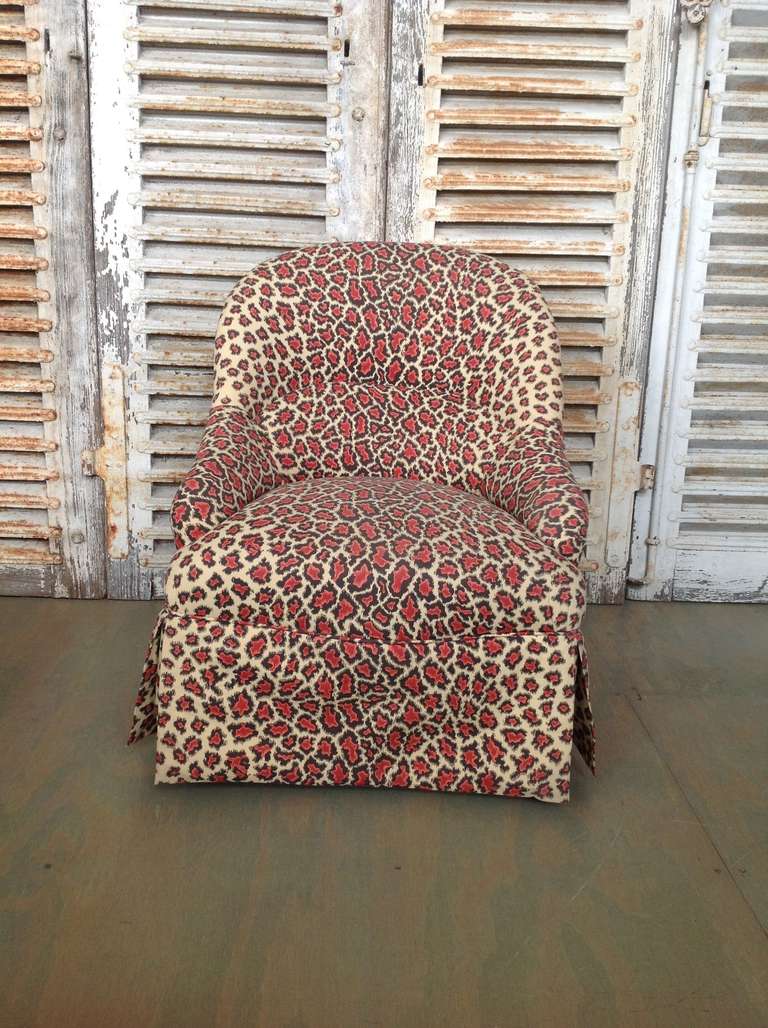 Napoleon III Style Slipper Chair and Ottoman In Good Condition In Buchanan, NY