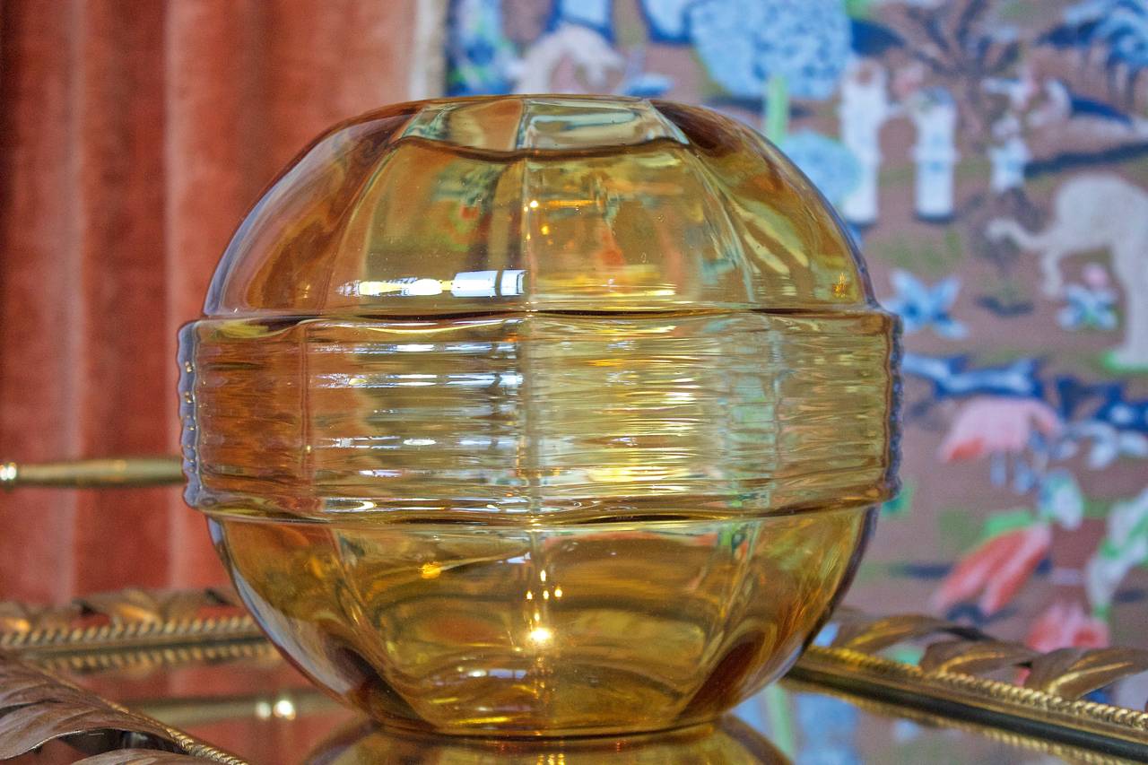 1930s Art Deco style globe shaped vase with ribbed belt.
