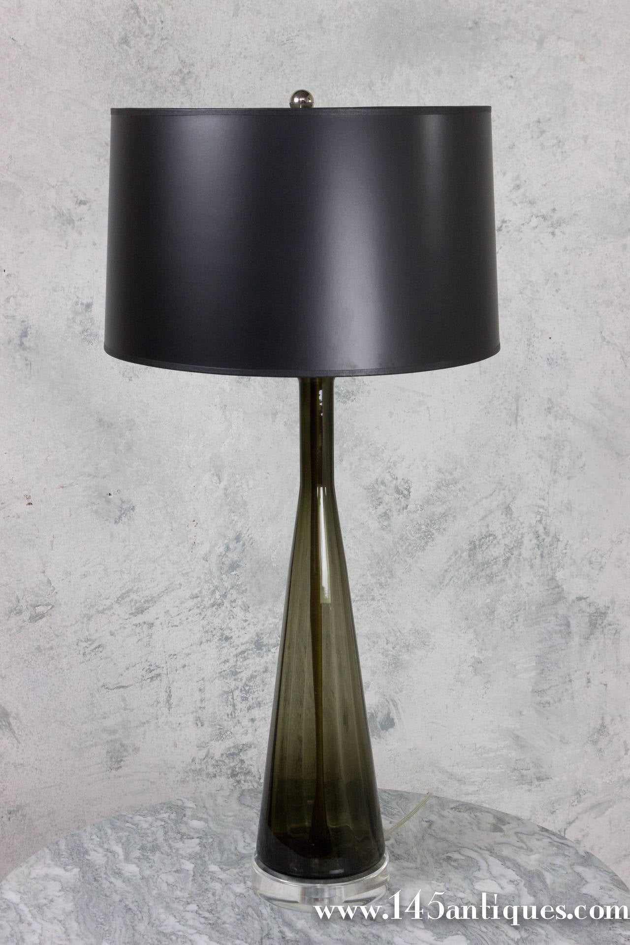 Mid-20th Century Italian Mid-Century Smoked Black Murano Table Lamp