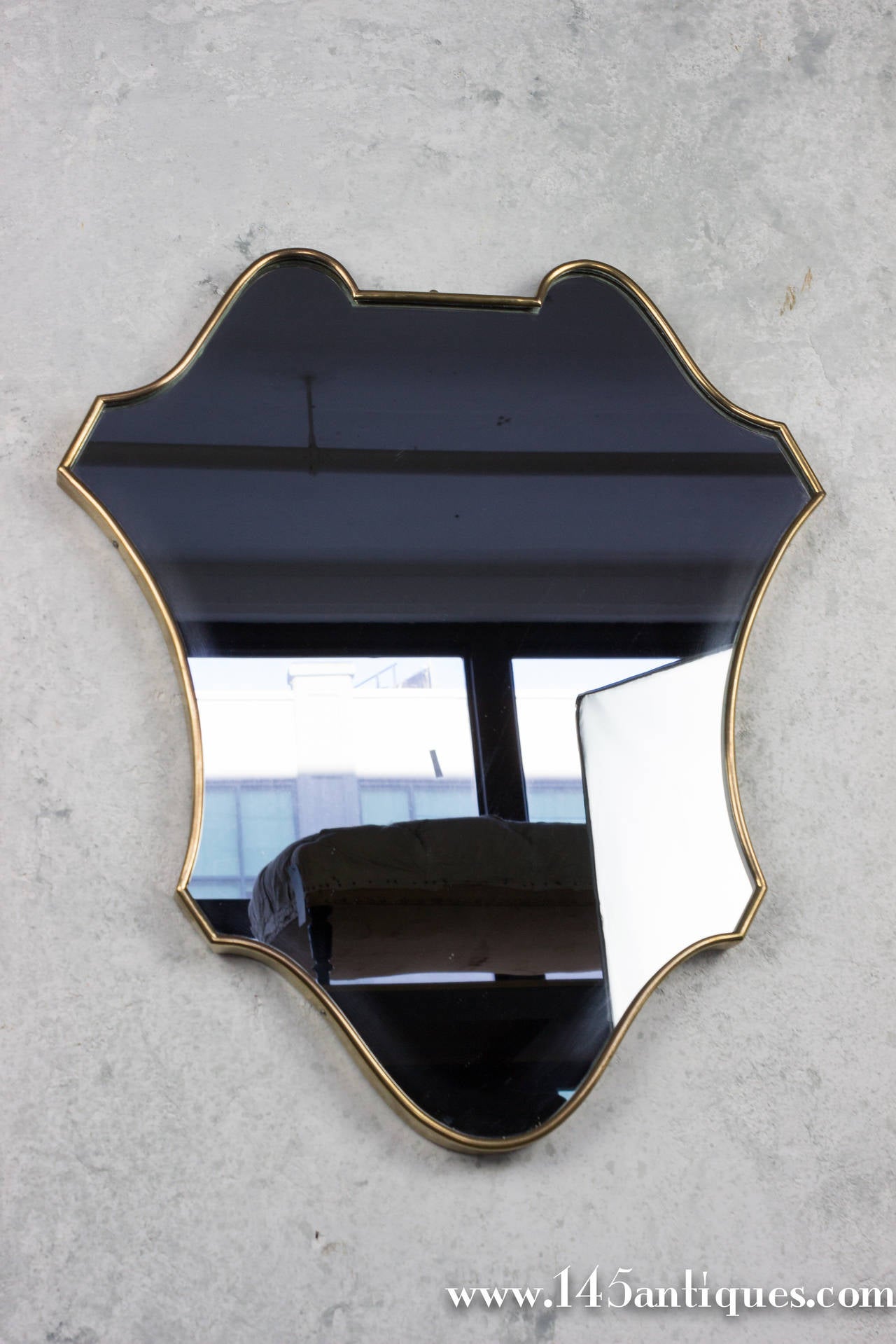 Small Italian Wall Mirror In Excellent Condition In Buchanan, NY