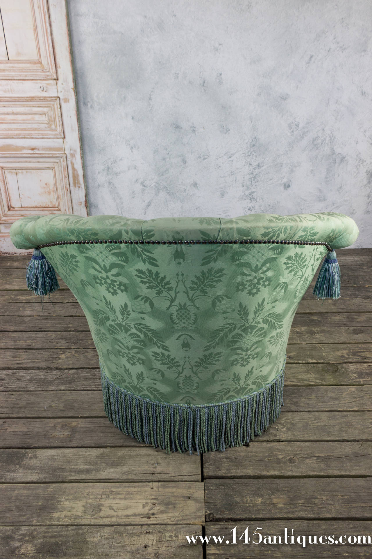Chaise Longue in Pale Green Damask