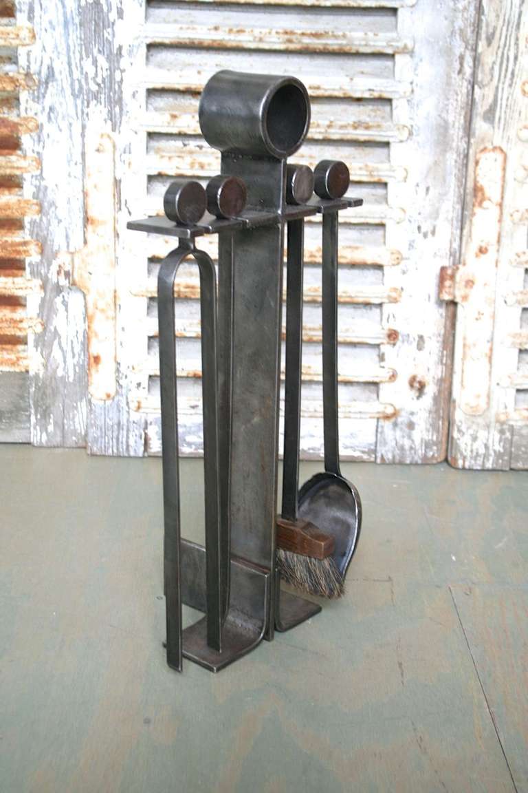 Vintage French Polished Iron Fireplace Set In Good Condition In Buchanan, NY