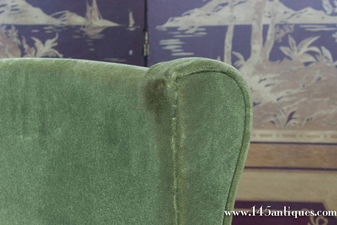 Pair of Slipper Chairs in Green Velvet 3