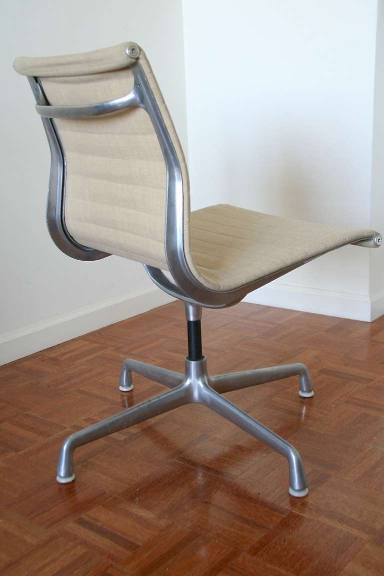 Mid-20th Century Pair of Eames Swivel Chairs