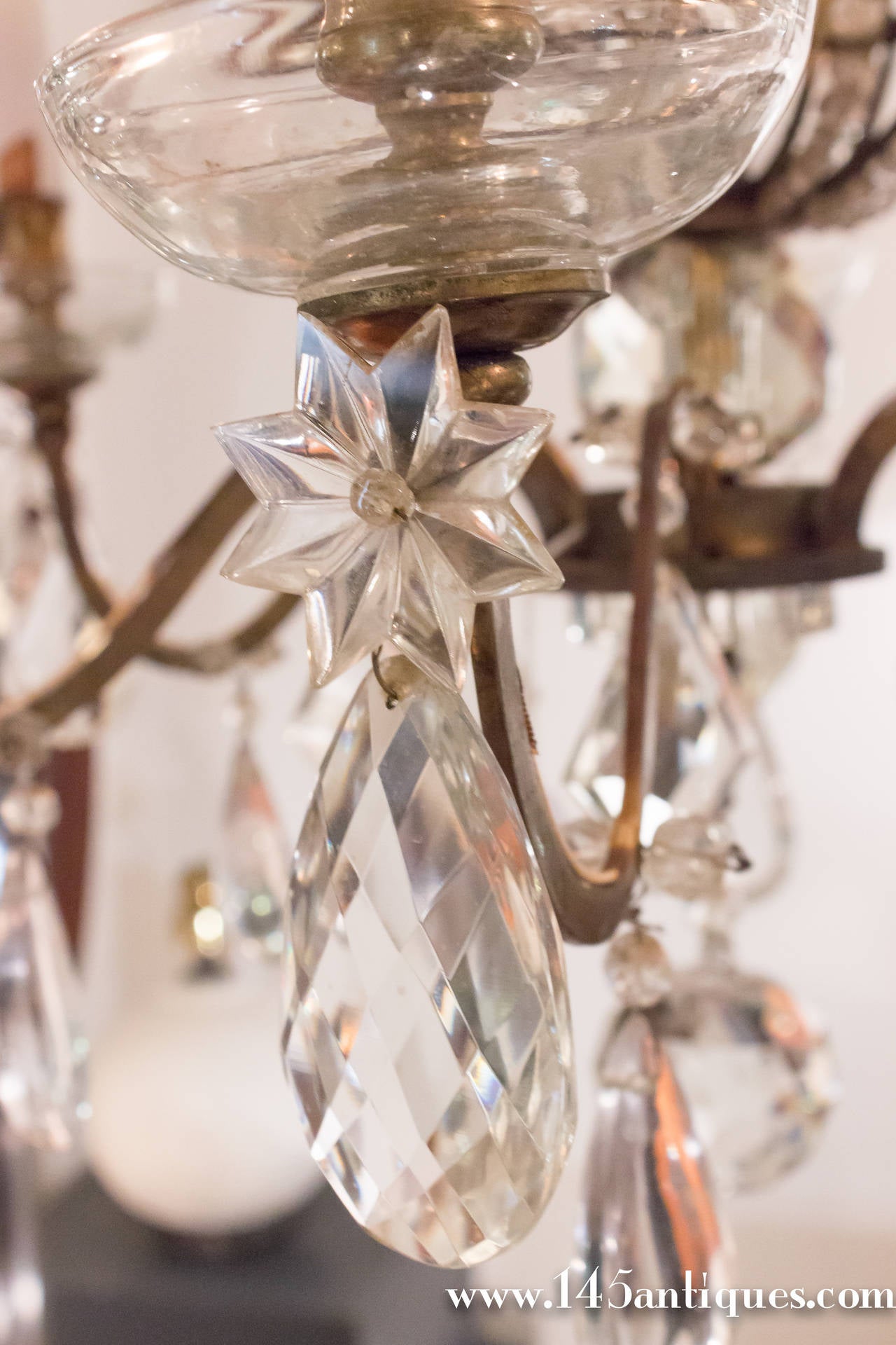 French Elegant Crystal Chandelier by Bagues