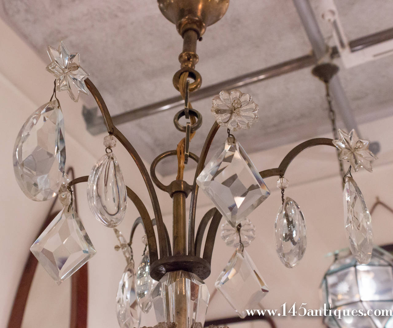 Elegant Crystal Chandelier by Bagues In Excellent Condition In Buchanan, NY