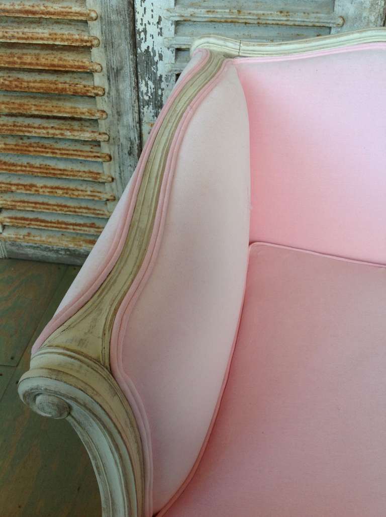 French Louis XV Style Pink Sofa 4