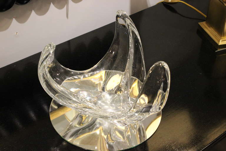 French Mid Century Vannes Crystal Bowl In Good Condition For Sale In Buchanan, NY