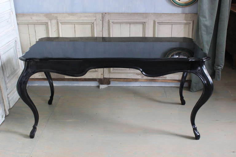 Mid-20th Century Handsome Black Lacquered Writing Desk