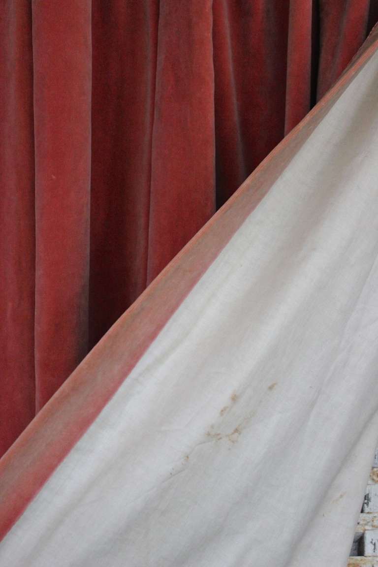 Pair of Pink Velvet Drapes with Valance In Fair Condition In Buchanan, NY