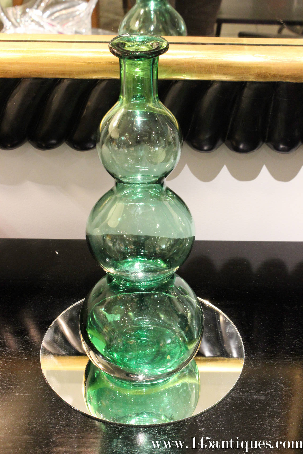 Italian Mid-Century Empoli Glass Vase In Excellent Condition In Buchanan, NY
