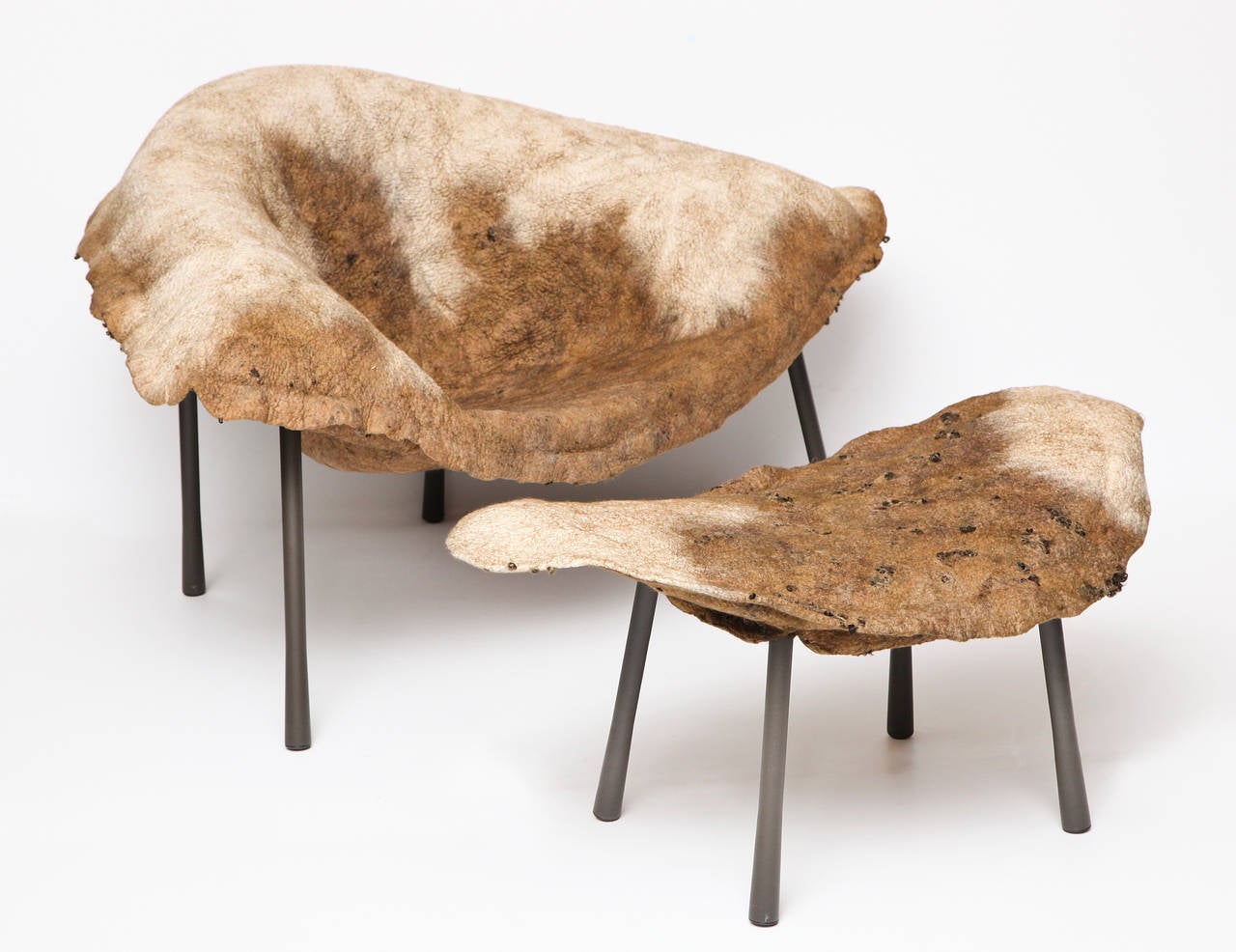 Akka Leh I.

Armchair and footrest in handcrafted wool and silk felt by Ayala Serfaty.

Footrest dimensions: Height: 18