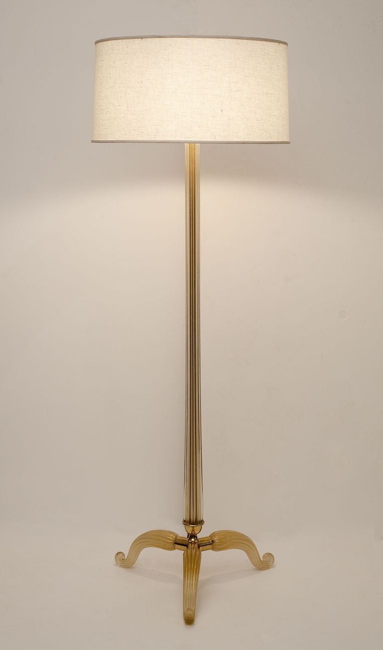 Floor lamp by Veronese in Murano glass with gold inclusions and brass

*Diameter of base - 20