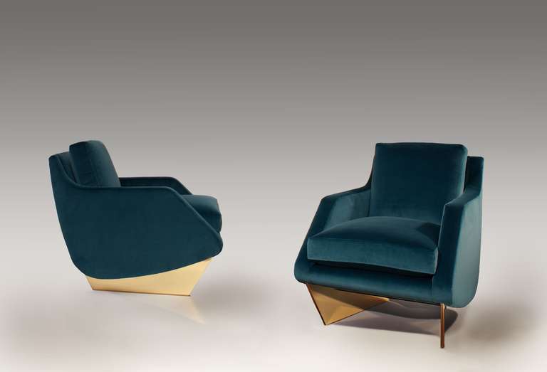 A companion to his well-known sofa, this fabulous armchair by architect William T. Georgis features an extra wide seat and rests on a pair of well-spaced, polished bronze legs.

May be made to order in COM fabric, with supports in a range of finish