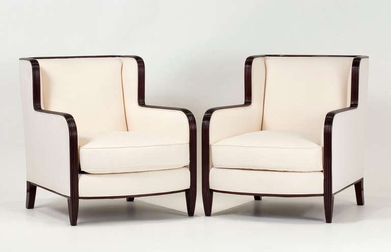 French Duchesse Brisée (Pair of armchairs with ottoman) by DIM