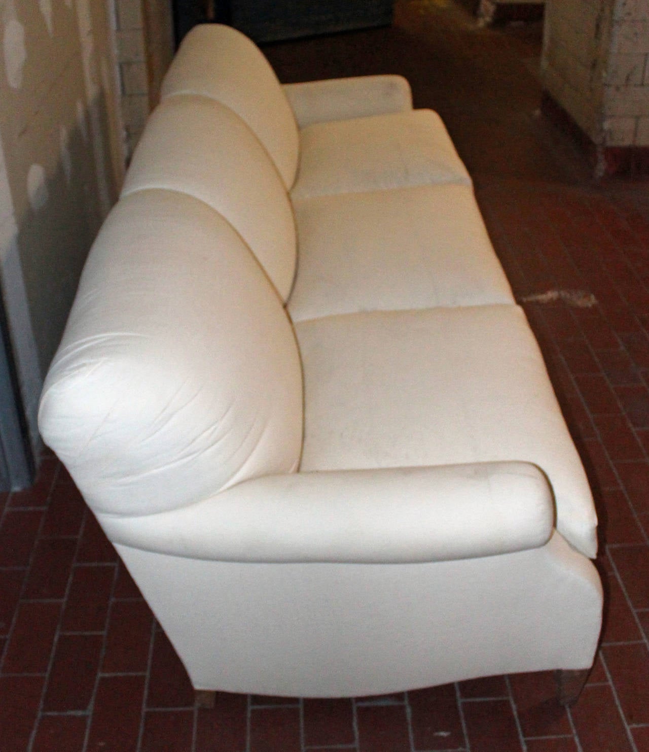 Gracious and Comfortable, Fully Refurbished Sofa in Muslin In Excellent Condition In Bronx, NY