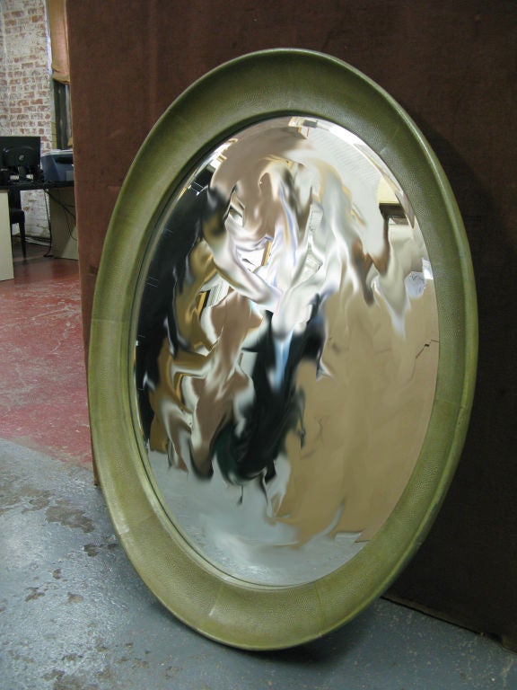 Spectacular Parisien style ovale oeil de boeuf Shagreen Mirror