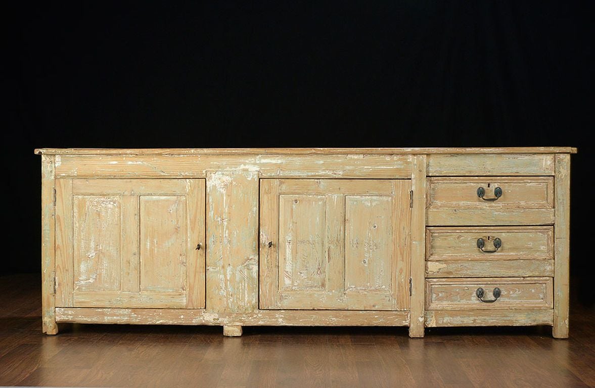 Antique French Pine Buffet In Excellent Condition For Sale In New York, NY