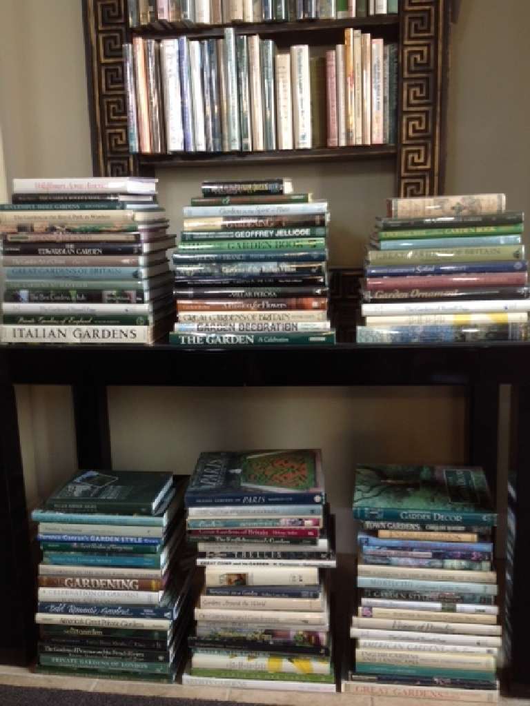 Vintage Book Collection By Kinsey Marable & Company In Excellent Condition For Sale In New York, NY