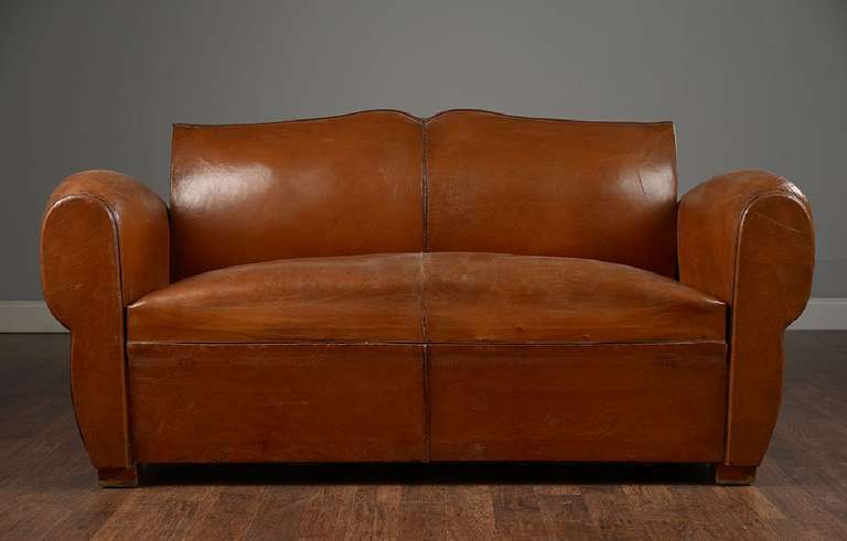 Antique French Mustache Back Leather Loveseat In Excellent Condition For Sale In New York, NY