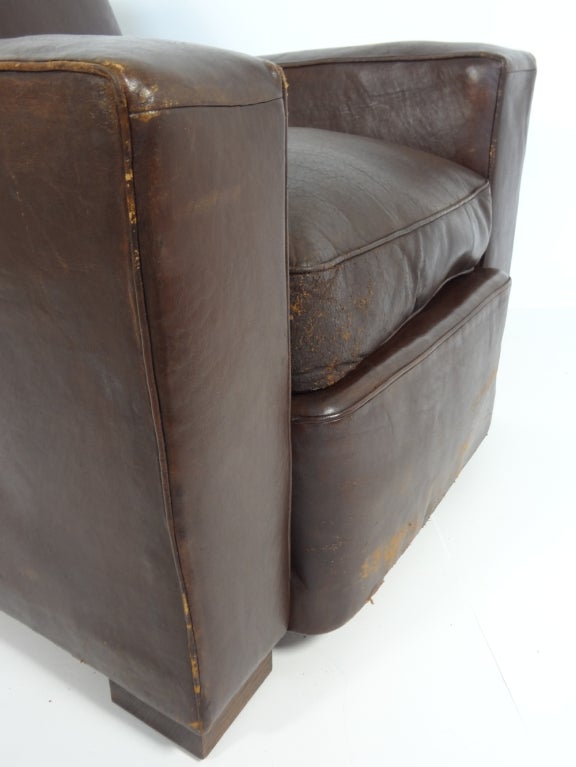 Pair of Vintage Chocolate Brown Moderne Leather Club Chairs For Sale 2