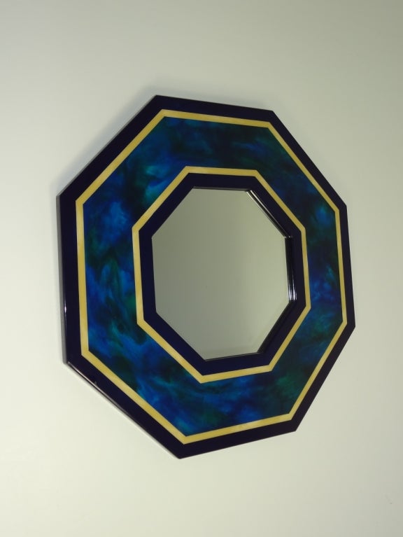 Vintage French Octagonal Lacquered Mirror In Excellent Condition In New York, NY