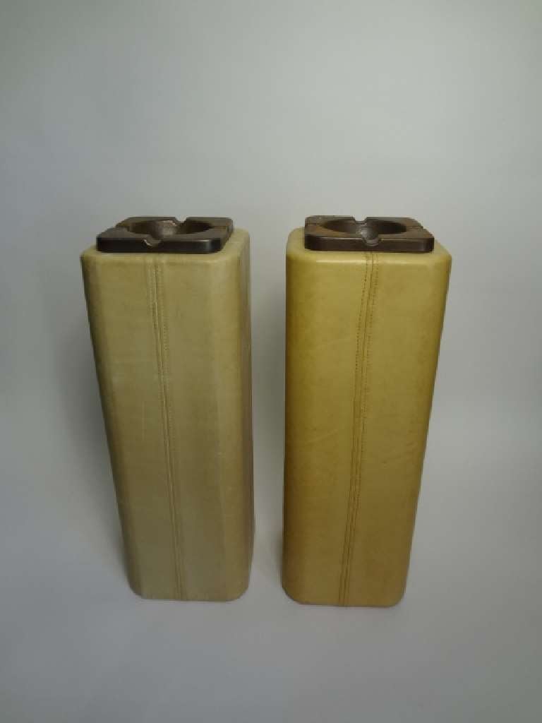 Pair of Vintage Cream Leather Standing Cigarette Ashtrays For Sale 1