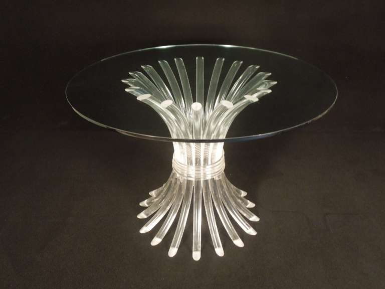 American Vintage Round Lucite Dining Table with Glass Top For Sale