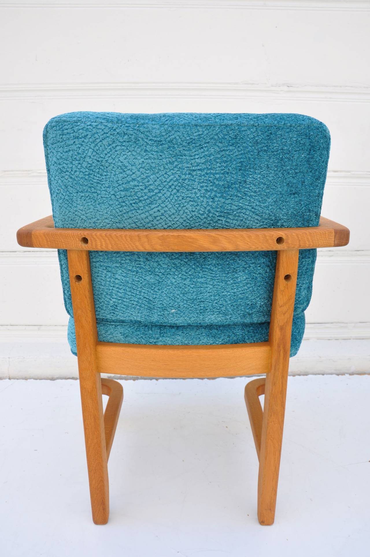 French Pair of Vintage Mid Century Armchairs For Sale