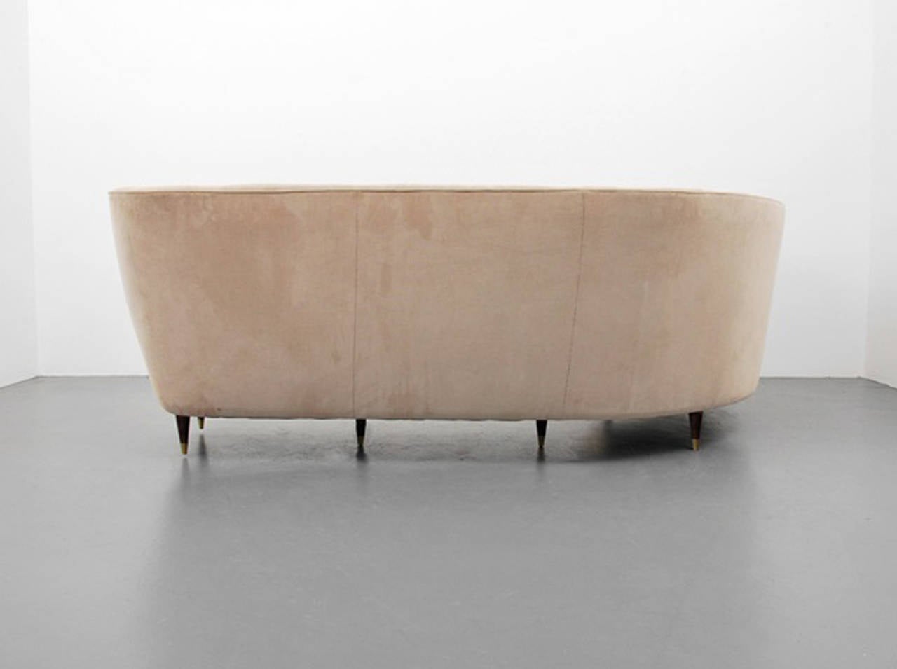 20th Century Sofa Attributed to Paolo Buffa