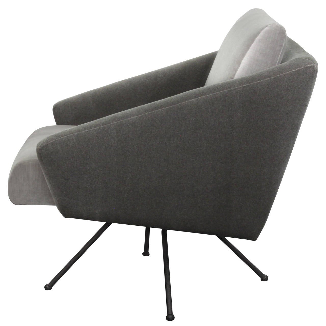 Swiveling sculptural lounge chair upholstered in two-tone gray velvet with splayed wrought-iron legs, Italian 1950's