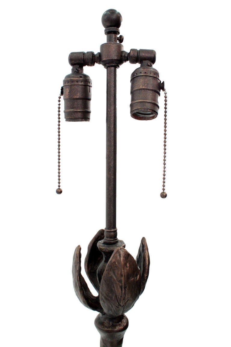 Pair of Giacometti inspired leaf with bird table lamps in patinated bronze by Carole Gratale, American 1990's