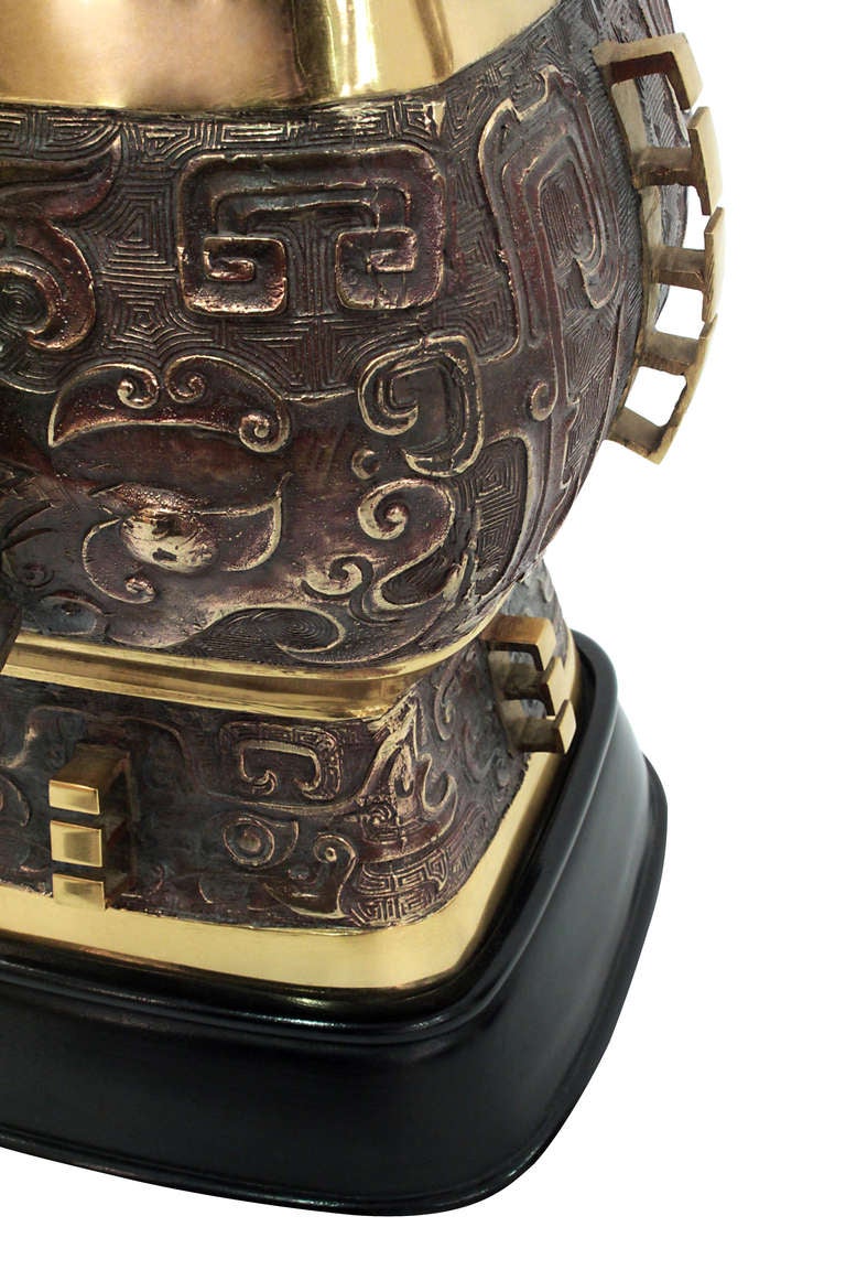Mid-20th Century Pair of Impressive Bronze Chinese Urn Table Lamps