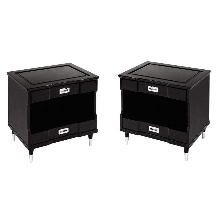 Pair of Elegant Bedside Tables with Mirror Lacquer Finish